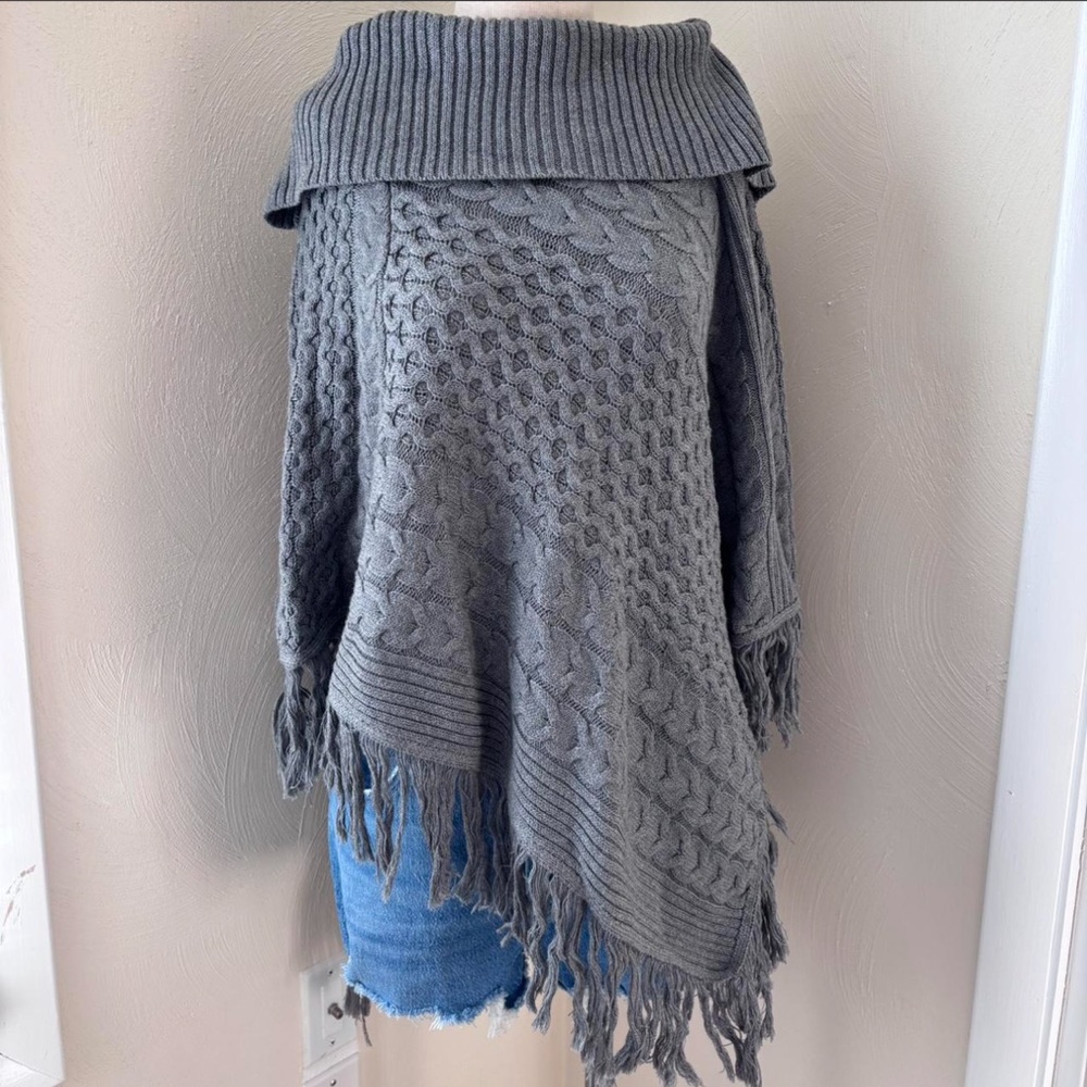 Jaclyn Smith Fringe Poncho Cable Knit